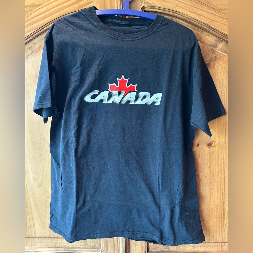 2 for $10 🍁 CANADA